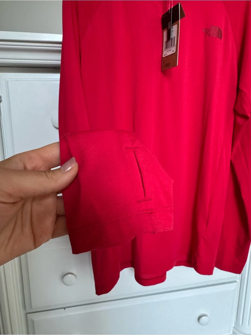 The North Face Men’s Quarter-Zip Pullover Red NWT